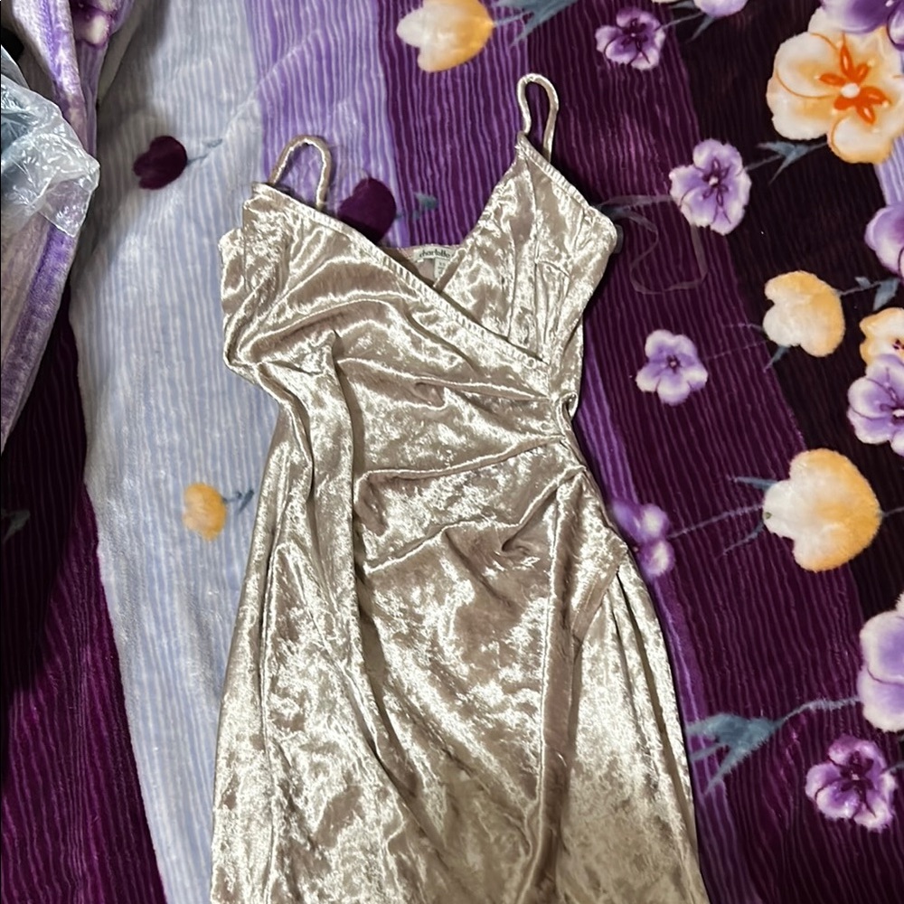 Elegant Cream Velvet Dress